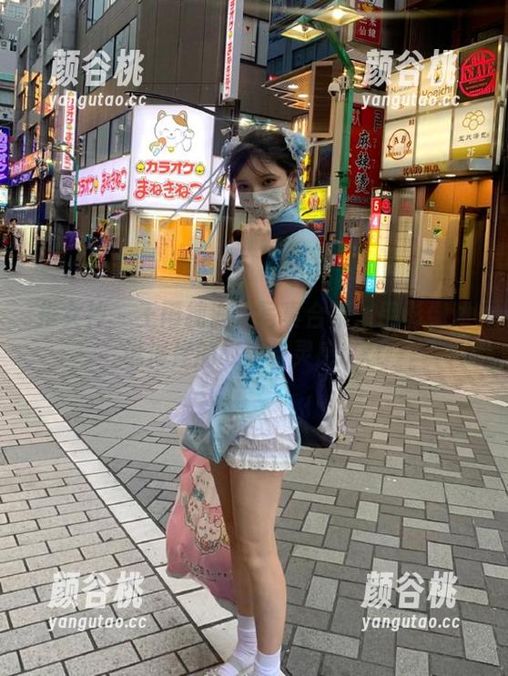 推女神 - 王雨纯海边写真合集：用影像述说海岸的故事与灵感.txt