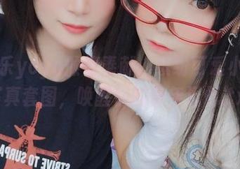 摇摇乐yoyo倾情奉献：缤纷可爱小学生写真套图，唤醒你的童年记忆.txt