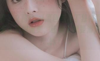 微密圈 – 文茜cool黑色连体丁独特写真图集：有人觉得完美，还有人想要滑开屏幕！.txt