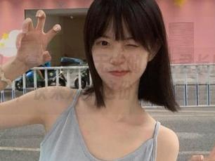微密圈 – 高清无欲无求的推土君长腿写真大公开，快来分享这份视觉盛宴！.txt