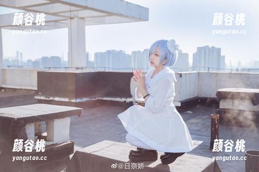 日奈娇女友写真分享：让你沉醉其中的美丽瞬间！.txt