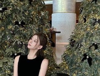 星颜社 – 赵馨悦双人写真，打破常规的图片组合，简直是视觉上的一场冒险！.txt