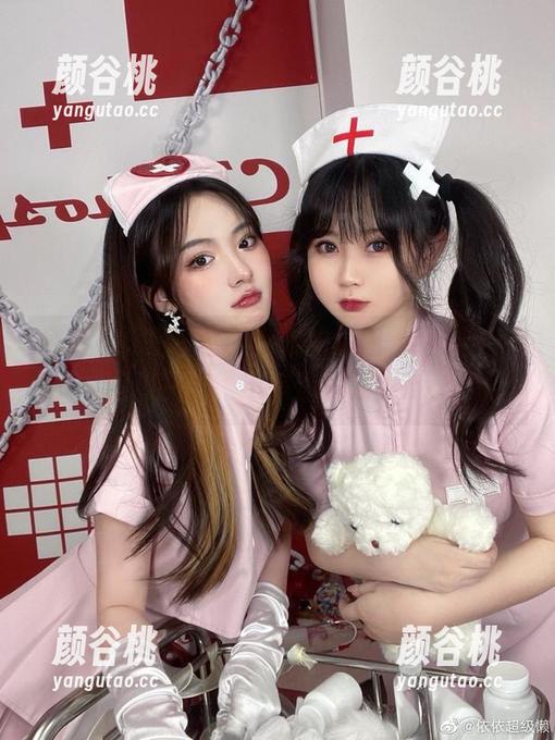 免费下载是依酱吖女友的原图，绝对让你眼前一亮，不信你试试！.txt