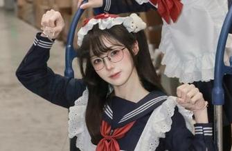 陪伴与爱：普美Bomi(보미)男友视角图包分享她的独特风采.txt