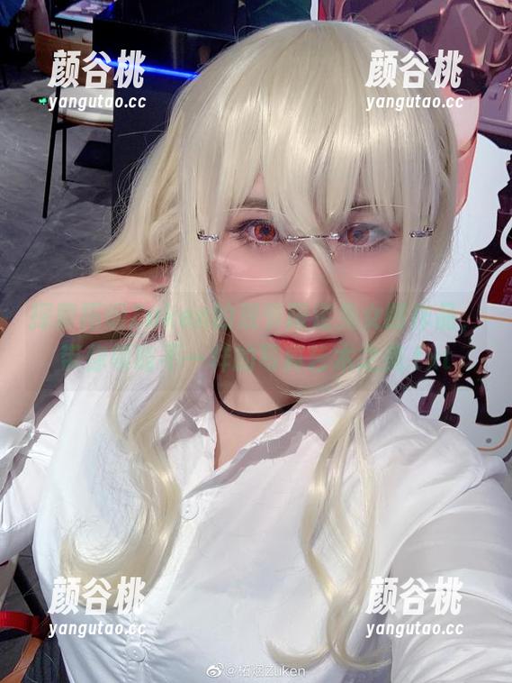 探索柘烟Zuken的双节限定兔女郎作品，带你领略不一样的写真艺术之美.txt