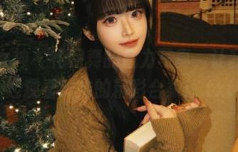 梦丝女神 – 花月舞的魅力写真，让我们一起观看妹妹的精彩合集！.txt