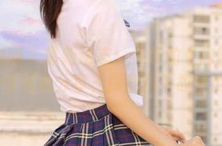 森萝财团 – 最新动态：小夜的《内部月下09》写真分享，探索月下故事.txt