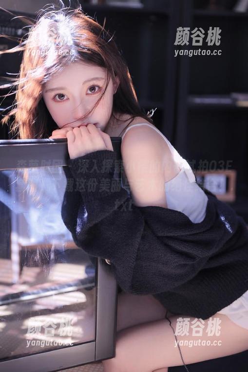 森萝财团 - 深入探索小樱的内部试拍03E套图，下载这份美丽与艺术的绝佳结合！.txt