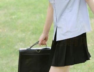 模范学院 – 最新youOvOyou美足图册，带你领略不一样的足部之美与风情！.txt