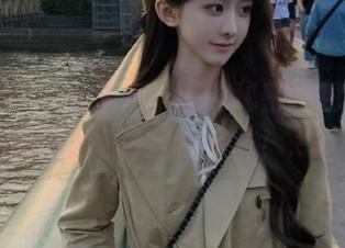 模范学院 – 一探方子萱的秘密图包，没想到我的写真居然这样！.txt