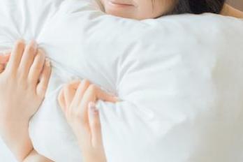 模范学院 – 打开柳侑绮Sevenbaby兔女郎之美：令人惊艳的照片与美图分享.txt
