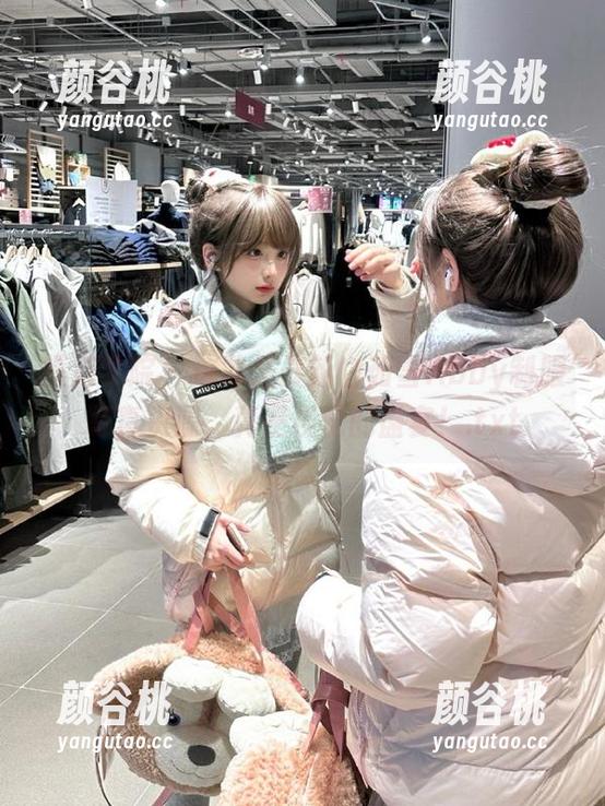 模范学院 - 这才是最新白茹雪Abby制服写真资源，真是视觉的盛宴！.txt
