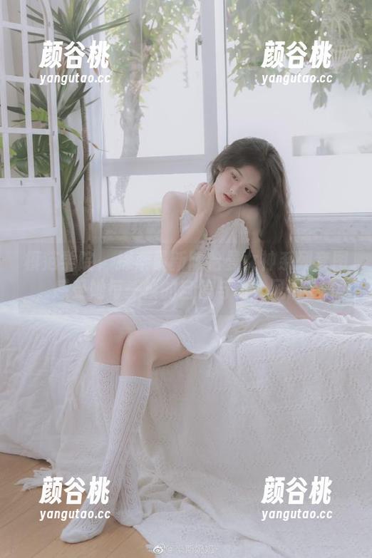 模范学院 - 探索最新陈怡曼女神系列套图，感受她每一帧的自信与动人风情.txt
