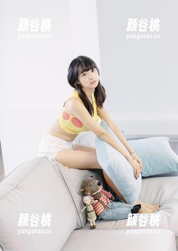 爱蜜社 - 走进张思允的教室：独特写真作品分享与创意灵感探讨.txt