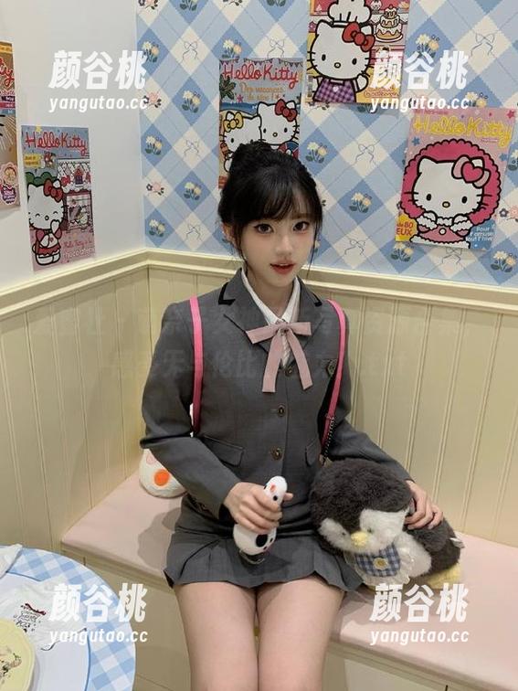 爱蜜社 - 萌奈子女神最新写真资源合集，感受无与伦比的魅力！.txt