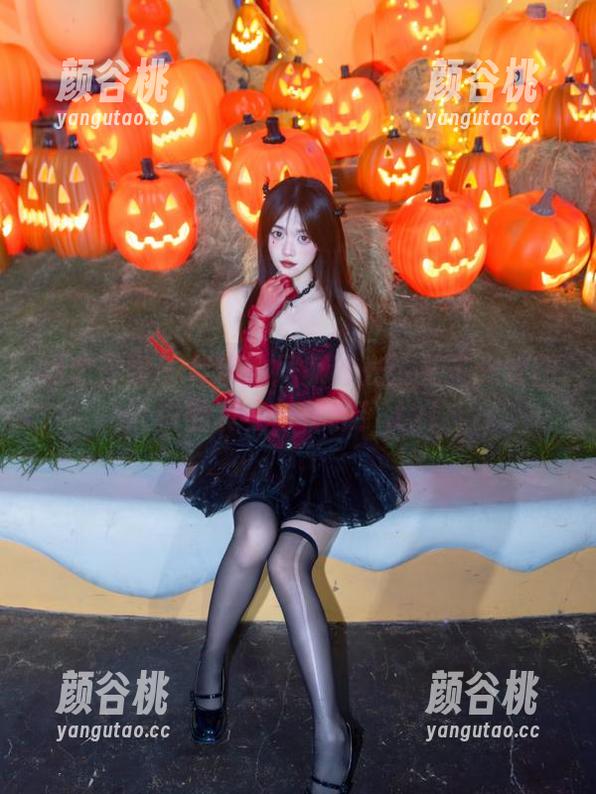 物恋传媒 - 佳琪的居家时光：无圣光套图中的真实与优雅！.txt
