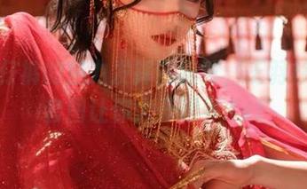 将牛仔裤的魅力发挥到极致，王羽杉美图套图让你大开眼界.txt