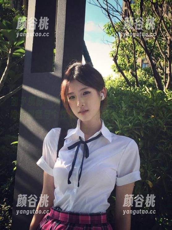 甜予摄影 - 齐齐睡衣作品图包分享：探索她的创意与个性表达，绝对不容错过！.txt