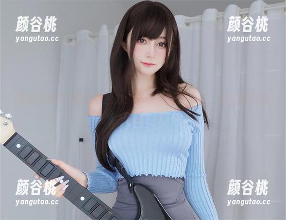 探索白银81的旗袍魅力：高质量图片下载，让你的灵感飞扬.txt