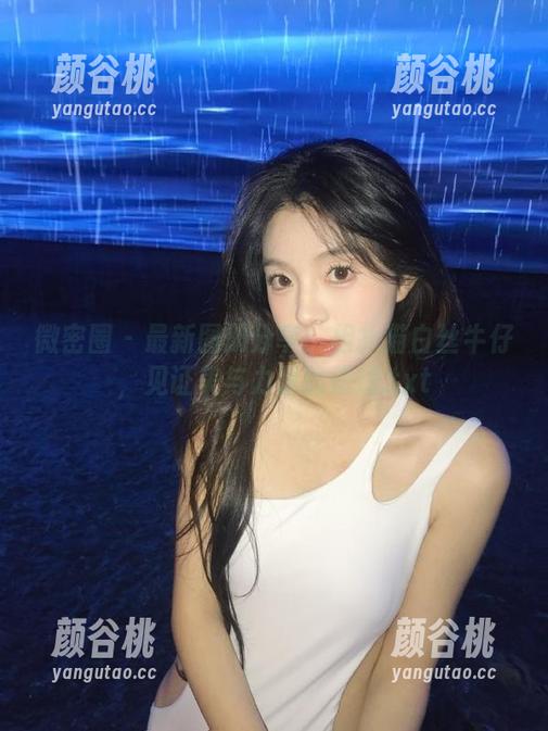 微密圈 - 最新图册分享：相扑猫白丝牛仔，见证美与力量的碰撞.txt