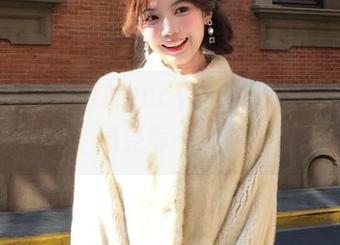 秀人网 – 走进Nancy小姿的镂空私房写真世界，感受每一帧的细腻.txt