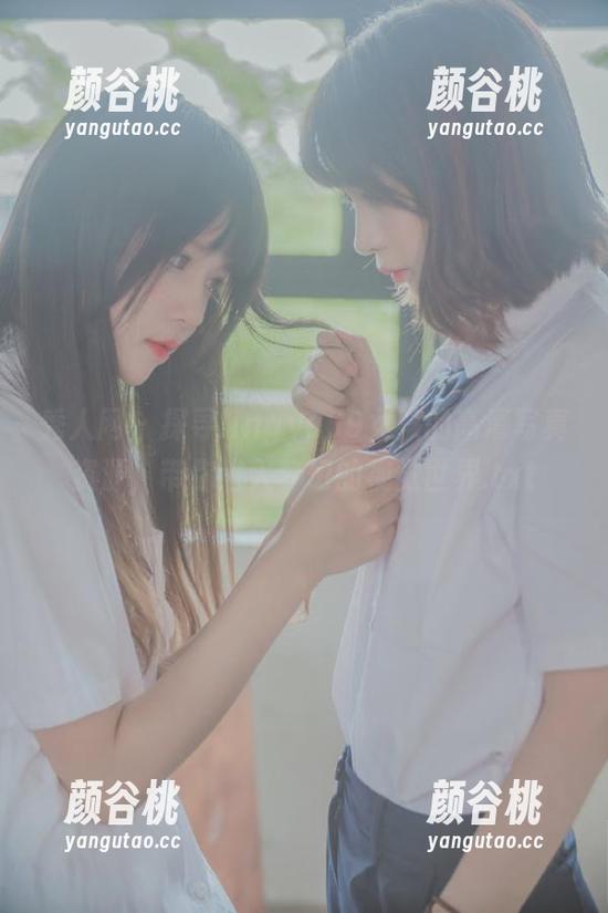 秀人网 - 探寻lingyu69女孩的高清写真资源，带你进入梦幻的视觉世界.txt