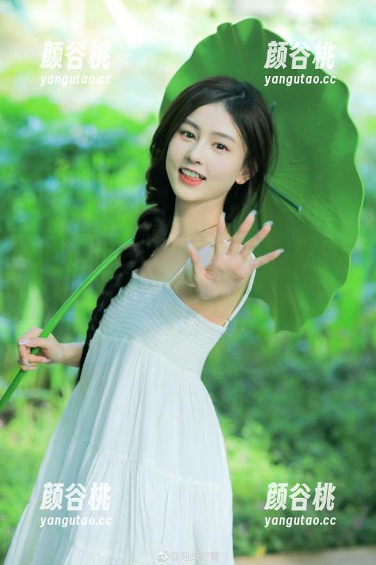 秀人网 - z杯悠悠全新万圣节写真图片曝光，带你进入可爱鬼怪的奇妙旅程！.txt