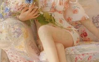 秀人网 – 来看看养乐多DoDo的女仆写真，感受那份独特的气息与温暖吧！.txt