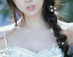 秀人网 – 校服之美在凯竹Quinn的镜头下：感受青春气息的美图图集.txt