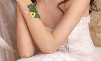 秀人网 – 最新周于希Sally短裙作品精彩呈现，展现女性优雅与自信，捕捉每个动人的瞬间。.txt