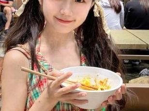 秀人网 – 蕾丝绽放魅力：孙梦瑶V全新写真合集分享.txt