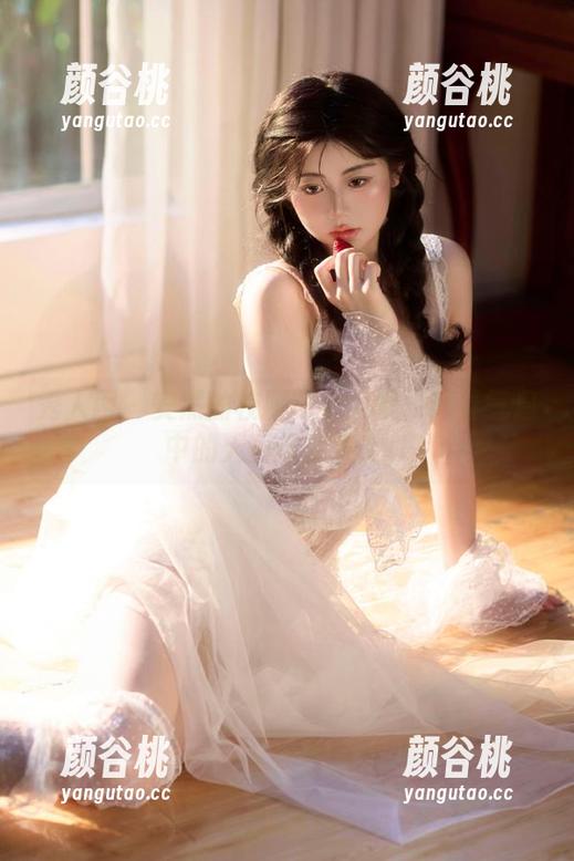 秀人网 - 安然的校服写真全集：青春气息中的天真与率性.txt