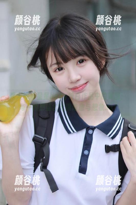 秀人网 - 星星baby纯白作品中的美图：每一帧都蕴含无限诗意与想象.txt