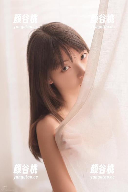 秀人网 - 不仅仅是“木木hanna校服”，原图与照片中的细节让人欲罢不能！.txt