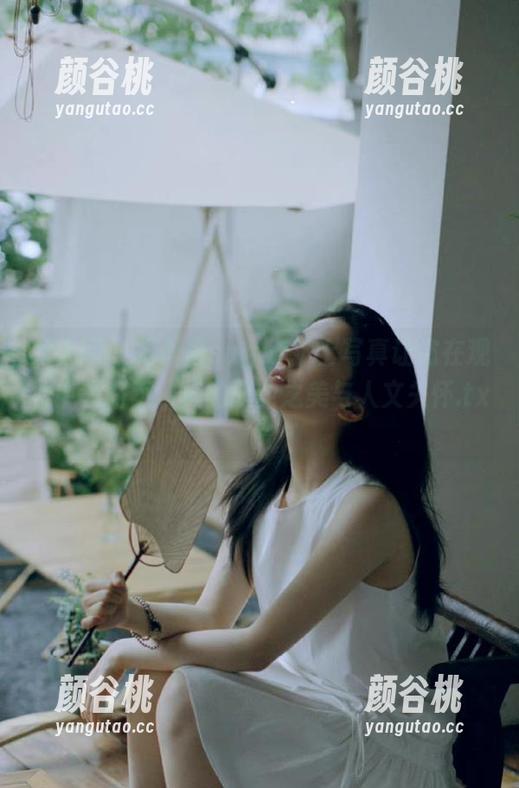 秀人网 - 杨晨晨sugar护士写真让您在观看中领略不一样的职业之美与人文关怀.txt