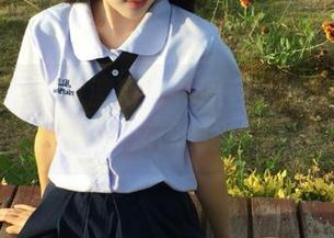 秀人网 – 探索波巧酱礼服在线合集：每一件都是艺术，定义你的独特风格！.txt