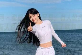 秀人网 – 甜妮的夏日写真：有人说我在自拍，有人说我在自嘲，下载了就知道了！.txt