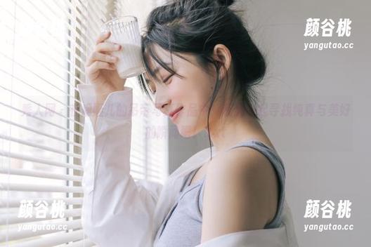 秀人网 - 在虞姬儿的吊带写真作品中，和我一起寻找纯真与美好的瞬间吧！.txt
