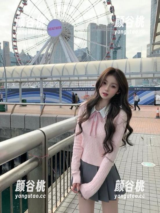 稚乖画册 - 赤西夜夜摄影集：吉他少女的原图作品，记录青春的每一个瞬间！.txt