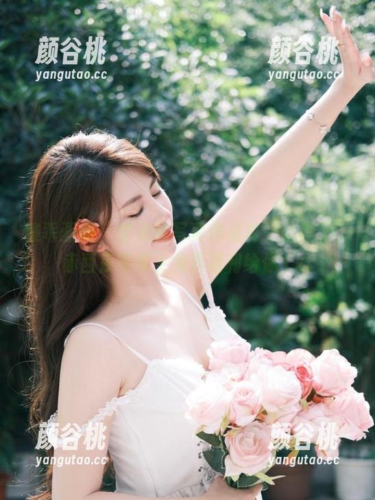 稚乖画册 - 学妹的写真作品真是太美了，赤西夜夜献上免费福利给你.txt