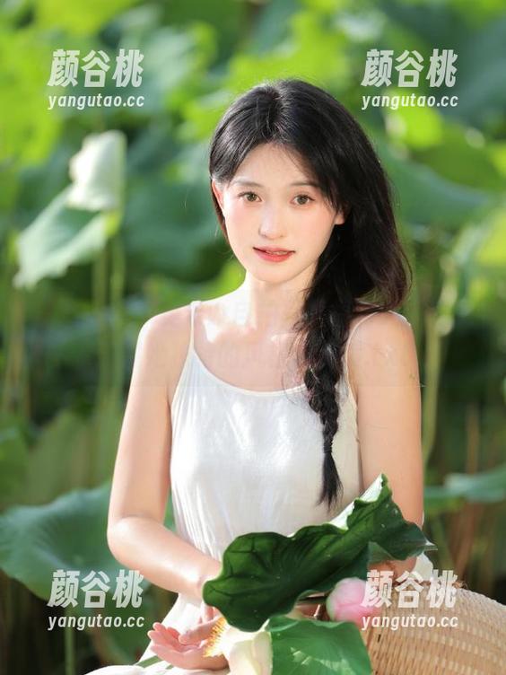 紧急企划 - 见希w自拍写真福利大揭秘，展现她独特的风格与气质.txt