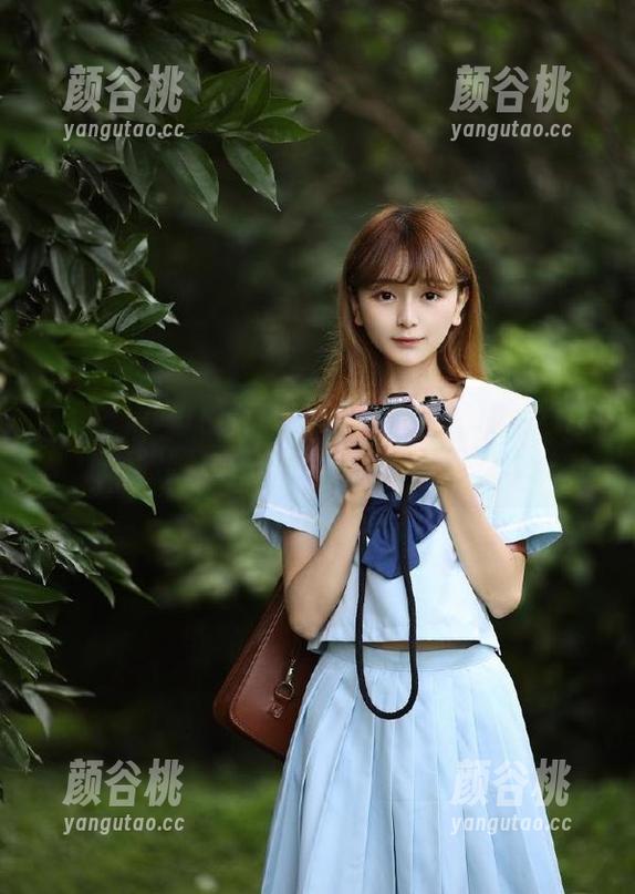 绮梦摄影 - 图库里的月月姐姐：精选写真让你眼睛一亮，还不快来看看？.txt