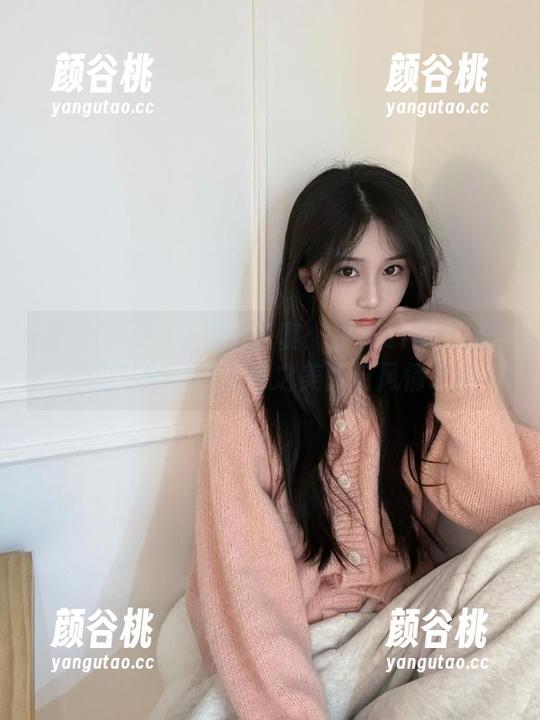 美媛馆 - 一场视觉盛宴：揭秘Ellie艾栗栗的私房蕾丝图包之美丽与风情.txt