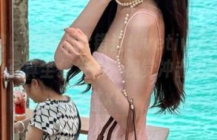 美媛馆 – 绝对不能错过！vetiver嘉宝贝儿肉丝写真全集发布，视觉冲击力满分！.txt