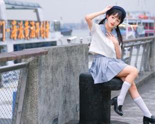 美媛馆 – 揭秘唐琪儿il的时尚搭配：独特套装写真原图大赏.txt