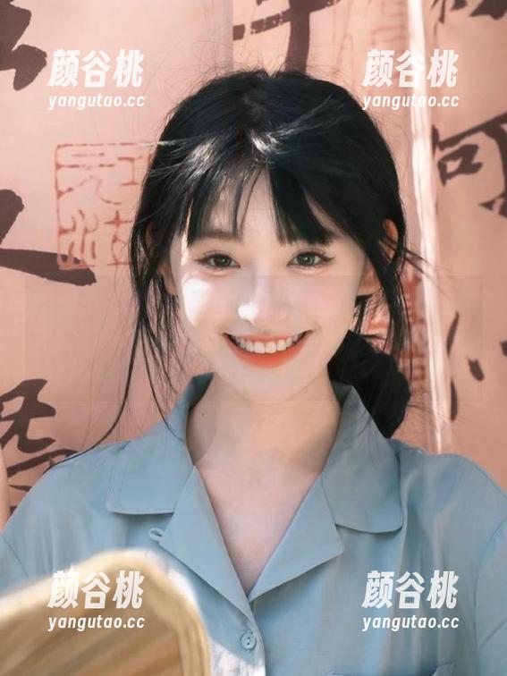 艺图语-阿起阿起阿起 艺图语 - 探索阿起阿起阿起教室的私拍世界:每一组套图背后都有不为人知的秘密.txt