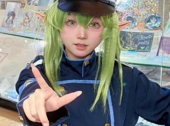 唯美绽放，花铃Hana最新高清写真集《歌柱樱子》：让每一缕光影动人心弦.txt