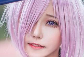 黑色的灵动：菌烨tako作品中图片的艺术表达，带你进入异域视界.txt