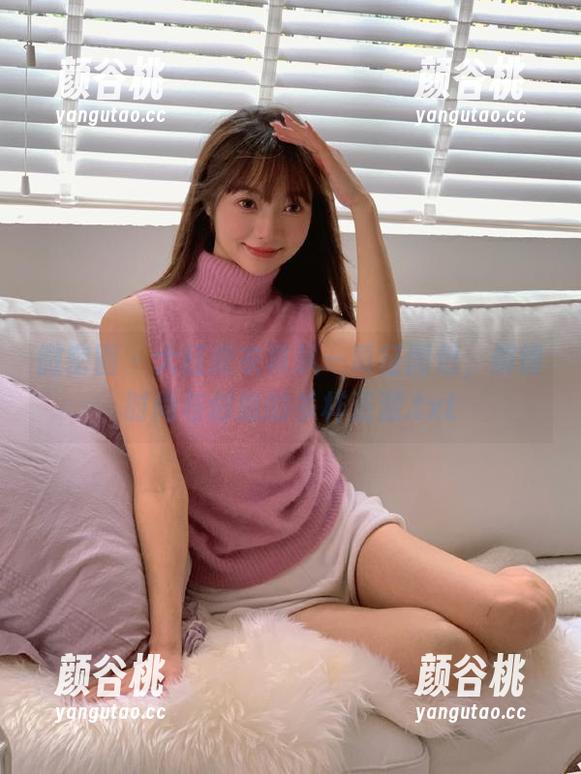 微密圈 - 大红皮衣真飒—葛征图包，解锁时尚与创意的多样资源.txt