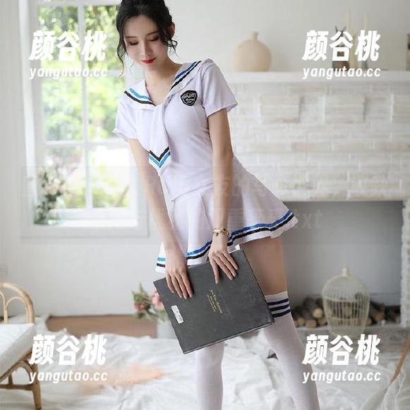 蜜桃社 - 深入Rola女友的写真世界，收获惊艳与优雅的双重享受.txt